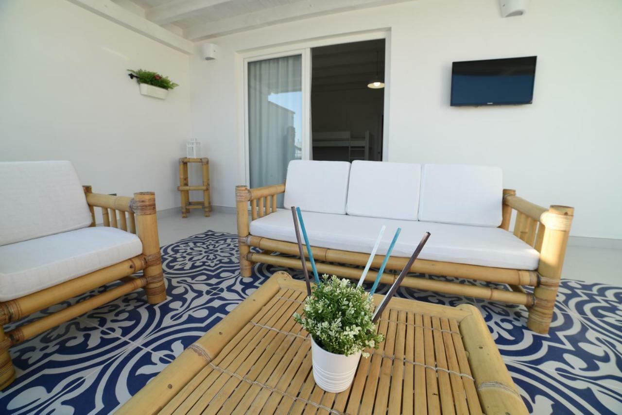 Latino Rent Room B&B Vista Mare ปอร์โตเชซาเรโอ ภายนอก รูปภาพ